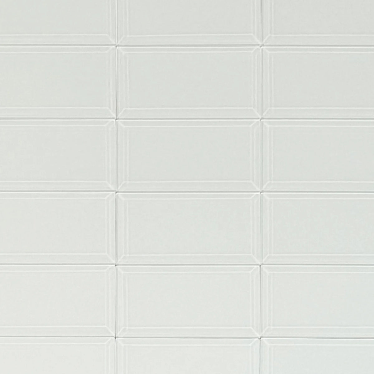 Bevel Ice Block 4-in x 8-in Glass Wall Tile( 1.98 sq. ft. /Box )