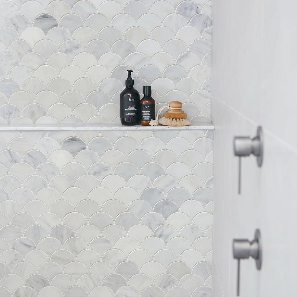12-in x 12-in Polished Oriental White Shell Marble Mosaic Wall Tile( 5 sq. ft. /Box )