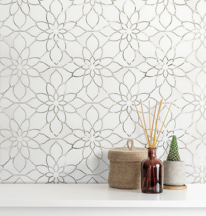 Kitchen backsplash featuring Thassos & Mirror Floral Waterjet Mosaic Tile – elegant floral design with marble and mirror accents for a modern look.